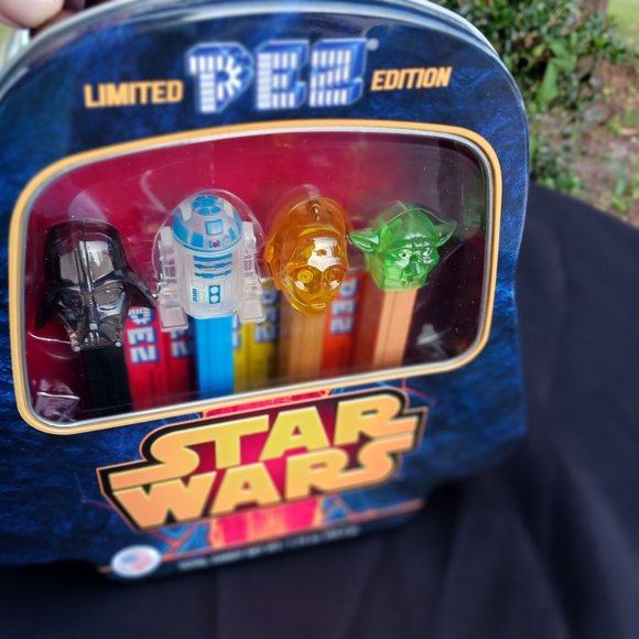 Star Wars Limited Edition Pez Candy Dispensers Set Darth Vader Helmet Tin 2018 - Picture 2 of 7